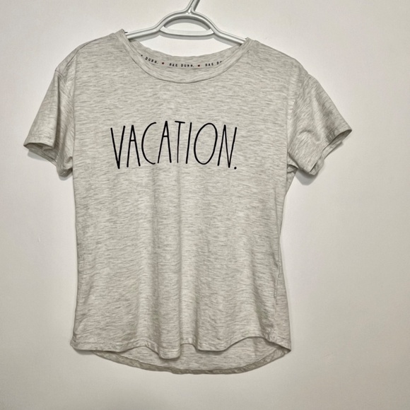 Rae Dunn VACATION Short Sleeves T-shirt - Picture 1 of 8